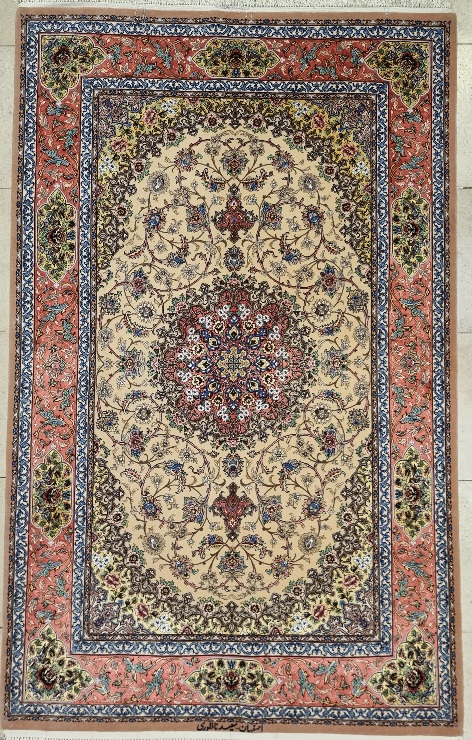 فرش دستباف  اصفهان  ۳متری سفید 