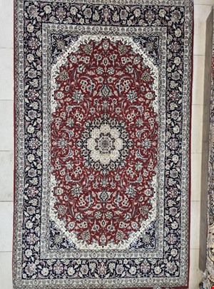 فرش دستباف  اصفهان  ۴ متری